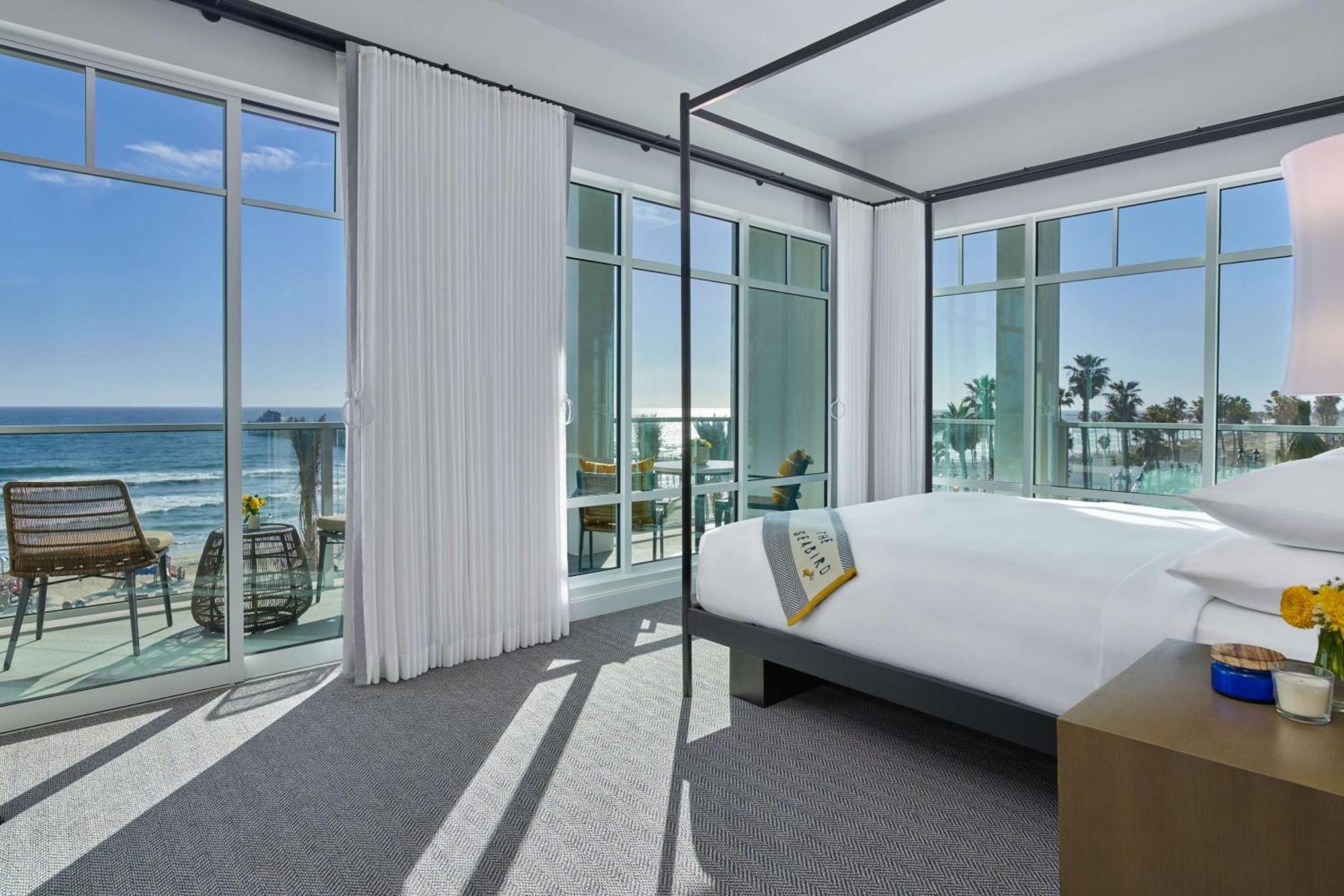 The Seabird Ocean Resort & Spa, Part Of Destination Hotel By Hyatt Оушънсайд Екстериор снимка